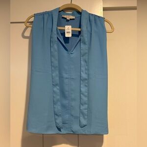 LOFT tie front shell. NWT